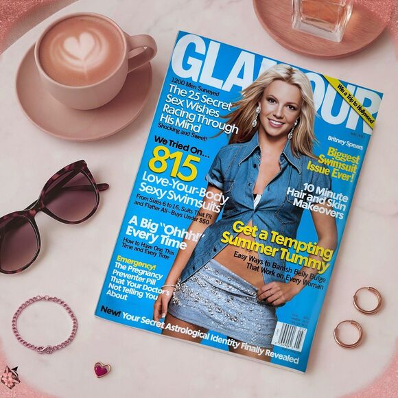 Glamour Magazine May 2001 Britney Spears  Blue Cover Pop Culture Y2K Vintage - Picture 2 of 5